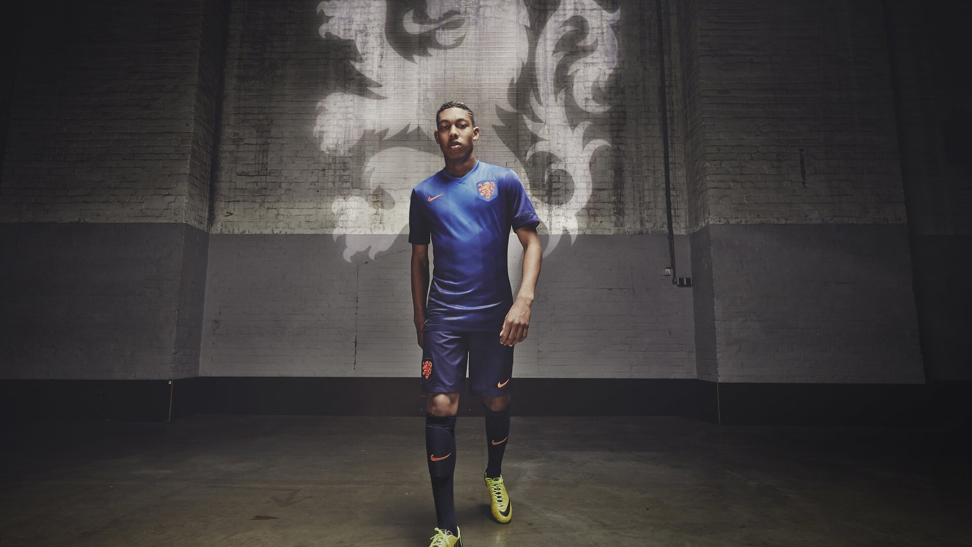 体育新闻中心上线体育赛事多角度直播平台,体育新闻现场直播