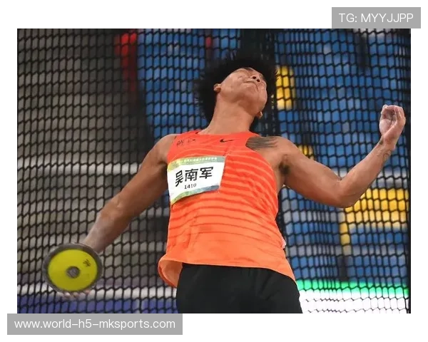 铁饼选手强化身体旋转控制力